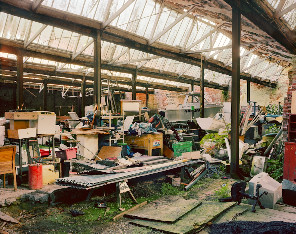 Former New Zealand Shipping Company Building, Tokomaru Bay, 2016 110 x 137 cm